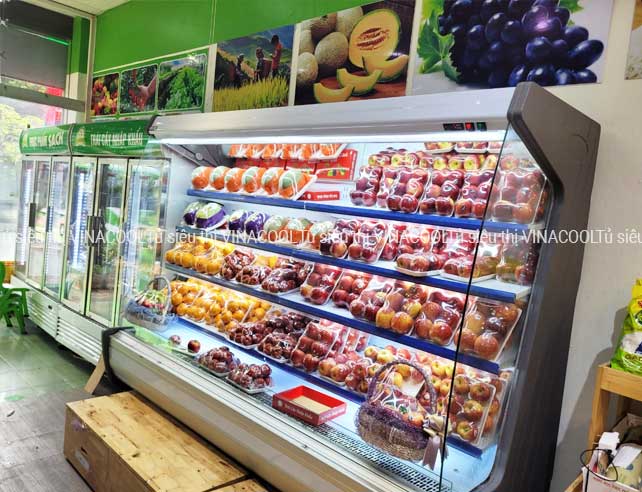 tủ mát trưng bày trái cây 2m5 cong trắng