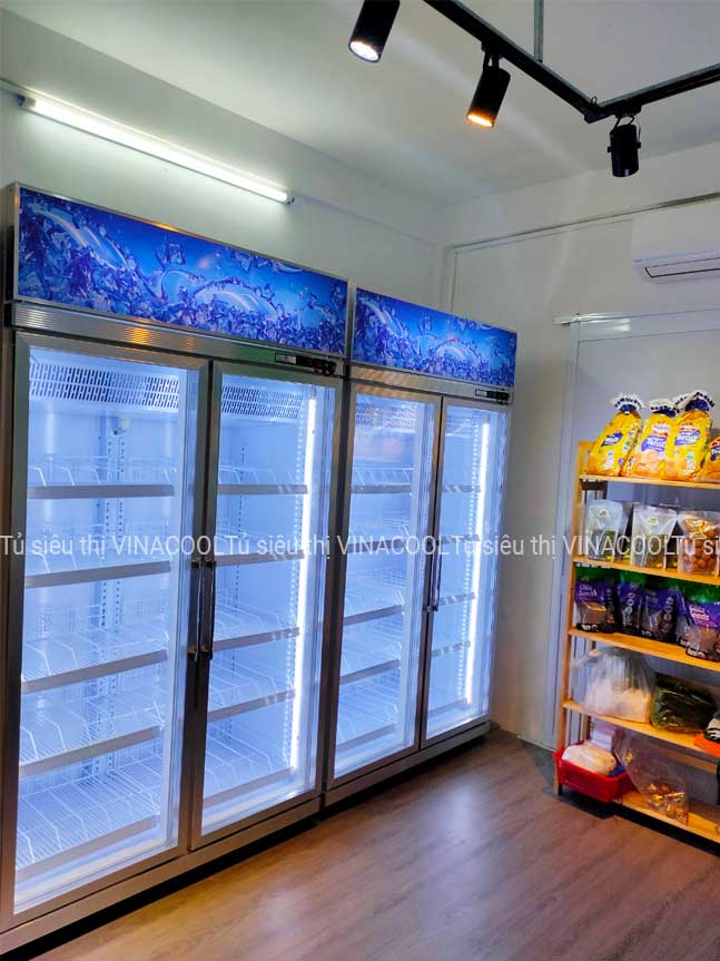 tủ siêu thị 2 cánh kính